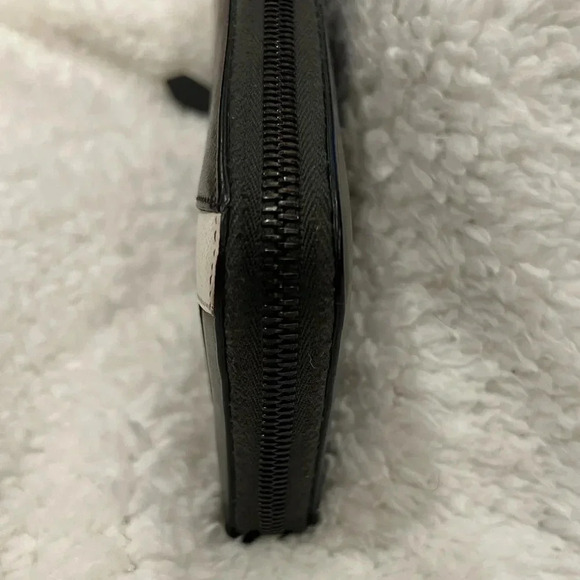 AS-IS 
FENDI monster long wallet leather gray black white round zipper USED - Picture 4 of 6